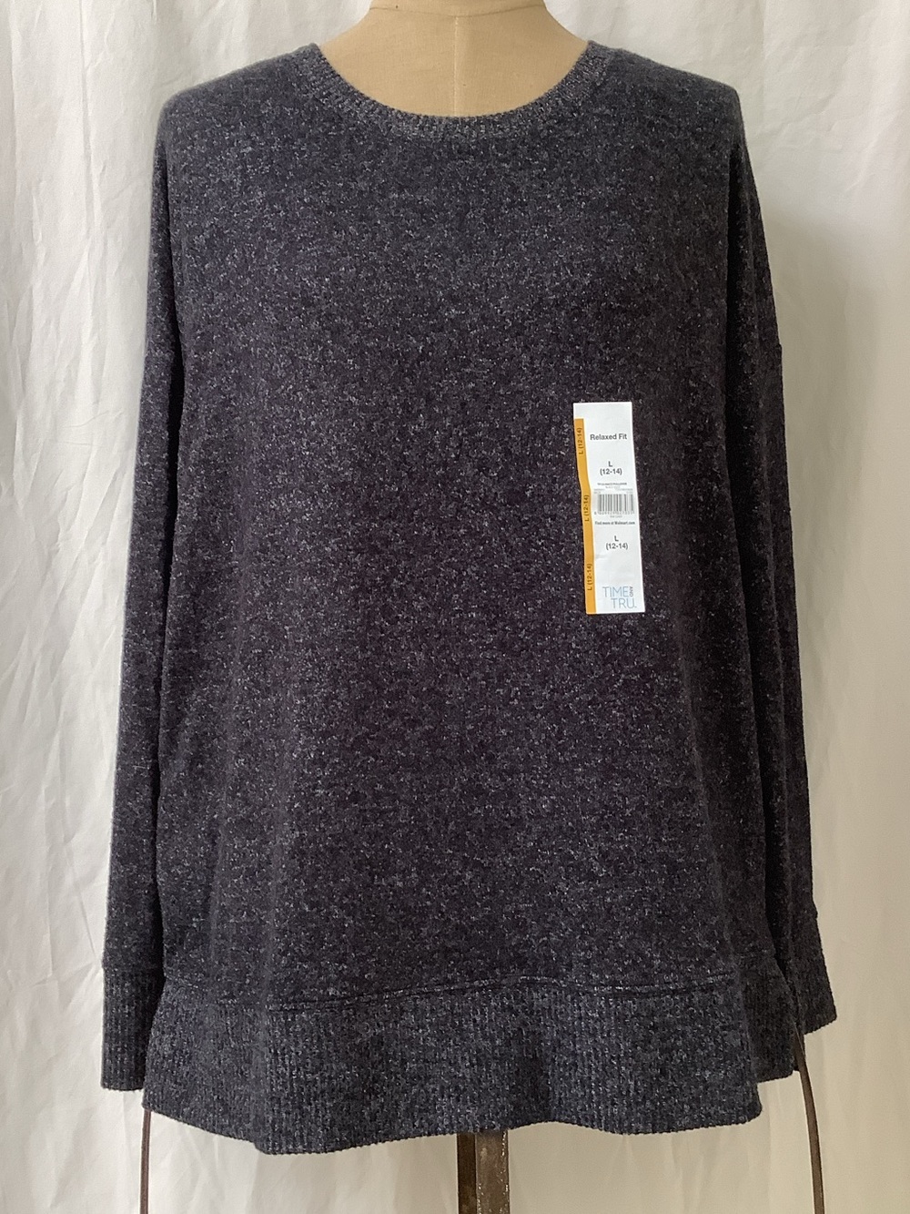 Time and Tru Relaxed Fit Pullover Sweater Top-Black Soot-Soft-Large 12-14-NWT
